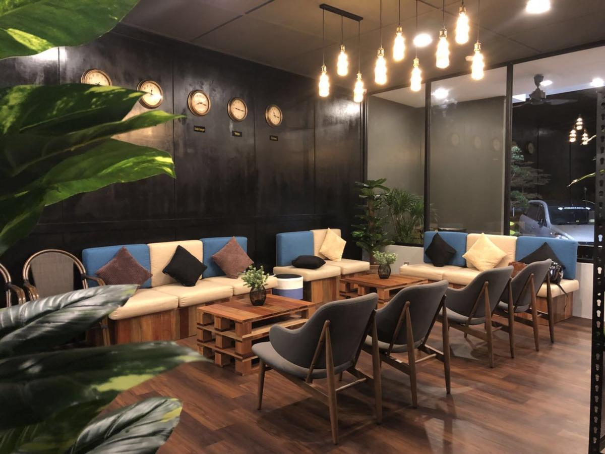 K Boutique Hotel Teluk Intan Exteriör bild