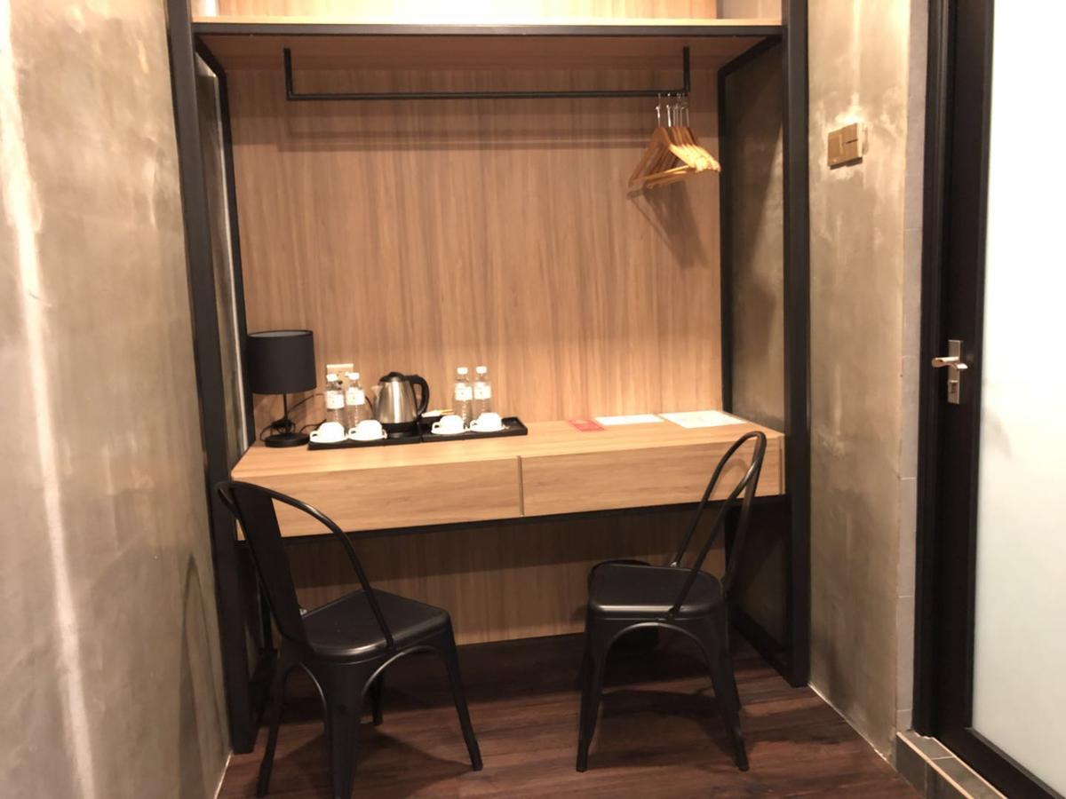 K Boutique Hotel Teluk Intan Exteriör bild