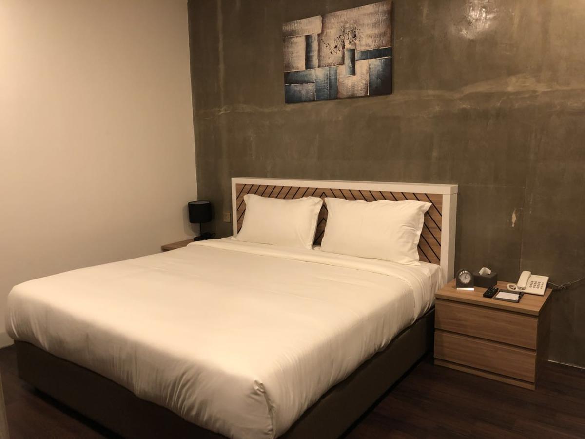 K Boutique Hotel Teluk Intan Exteriör bild